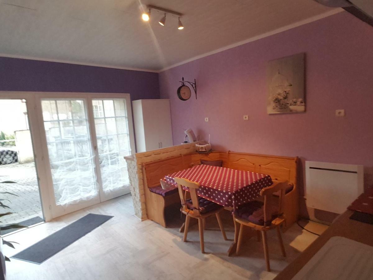 La Belle Endormie - Appartement A Fenetrange Exteriör bild